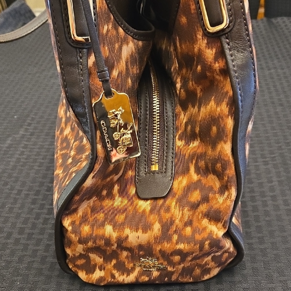 Coach Leopard Print Shoulder Bag Brown Tan Animal Print Tote Purse Leather Trim - Picture 6 of 16